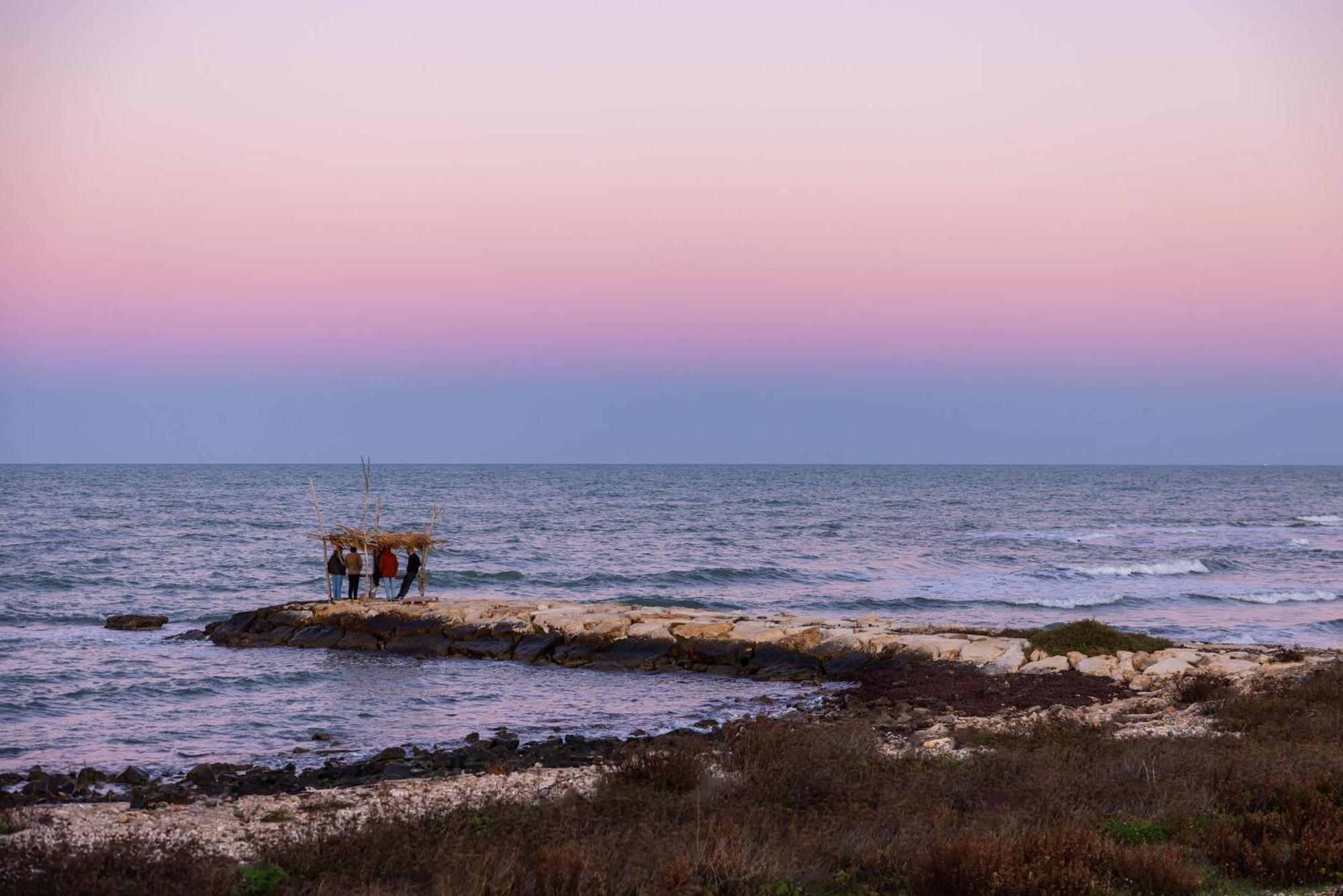 Casa Dei Visionari - Mare Lägenhet Bari Exteriör bild